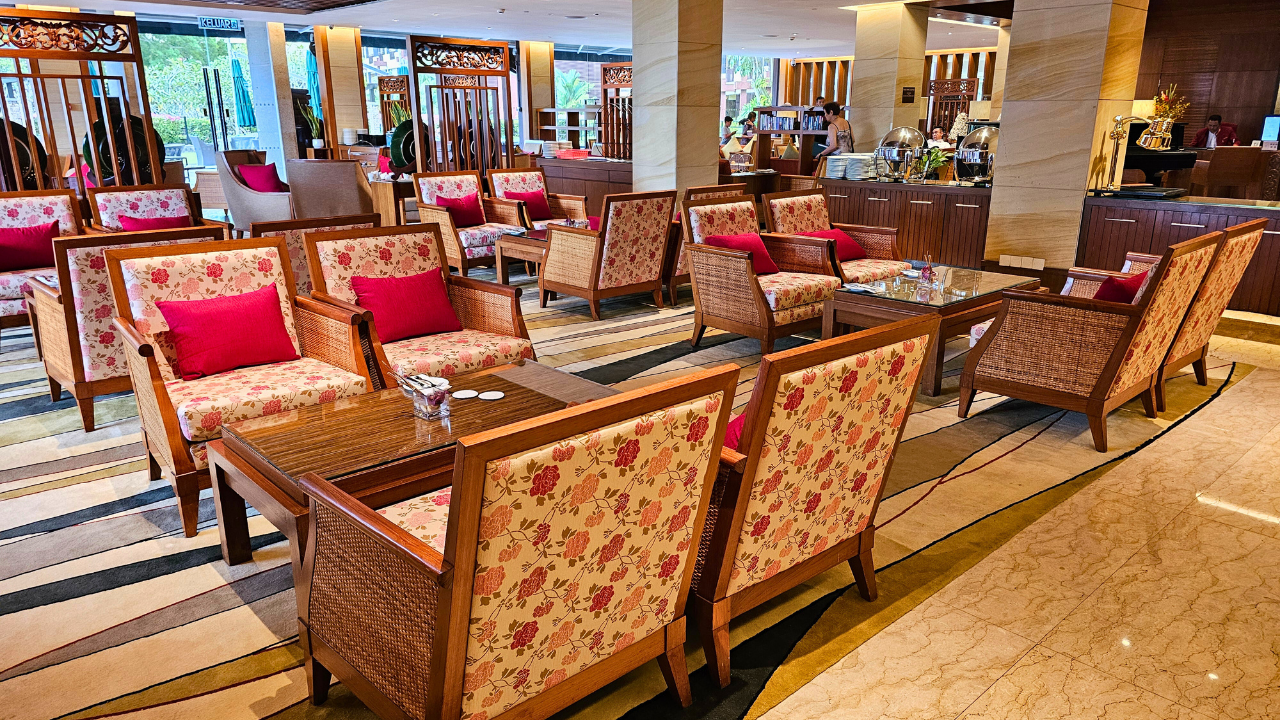 Rasa Wing Lounge 1